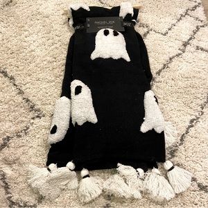 Rachel Zoe Ghost Throw (TikTok)